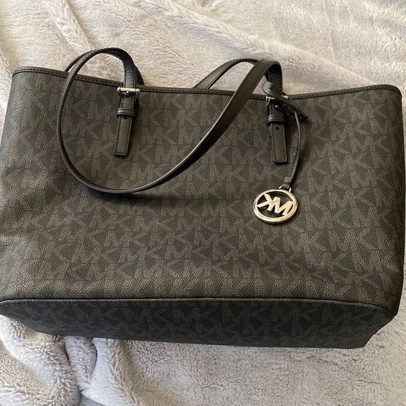MICHAEL Michael Kors Handbags - MK black logo purse